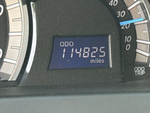 Used 2013 Toyota Camry SE FWD image 15