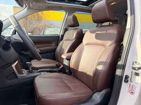 Used 2018 Subaru Forester 2.5i Touring AWD/4WD image 13