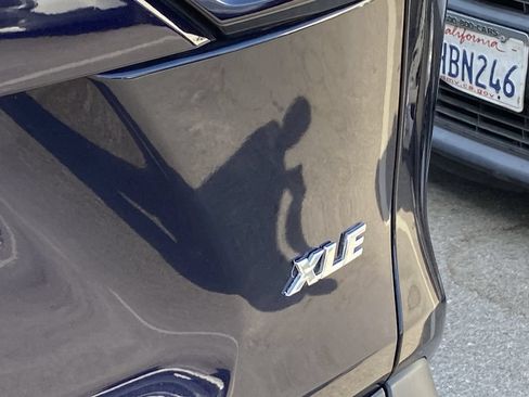 Used 2025 Toyota RAV4 XLE FWD image 6