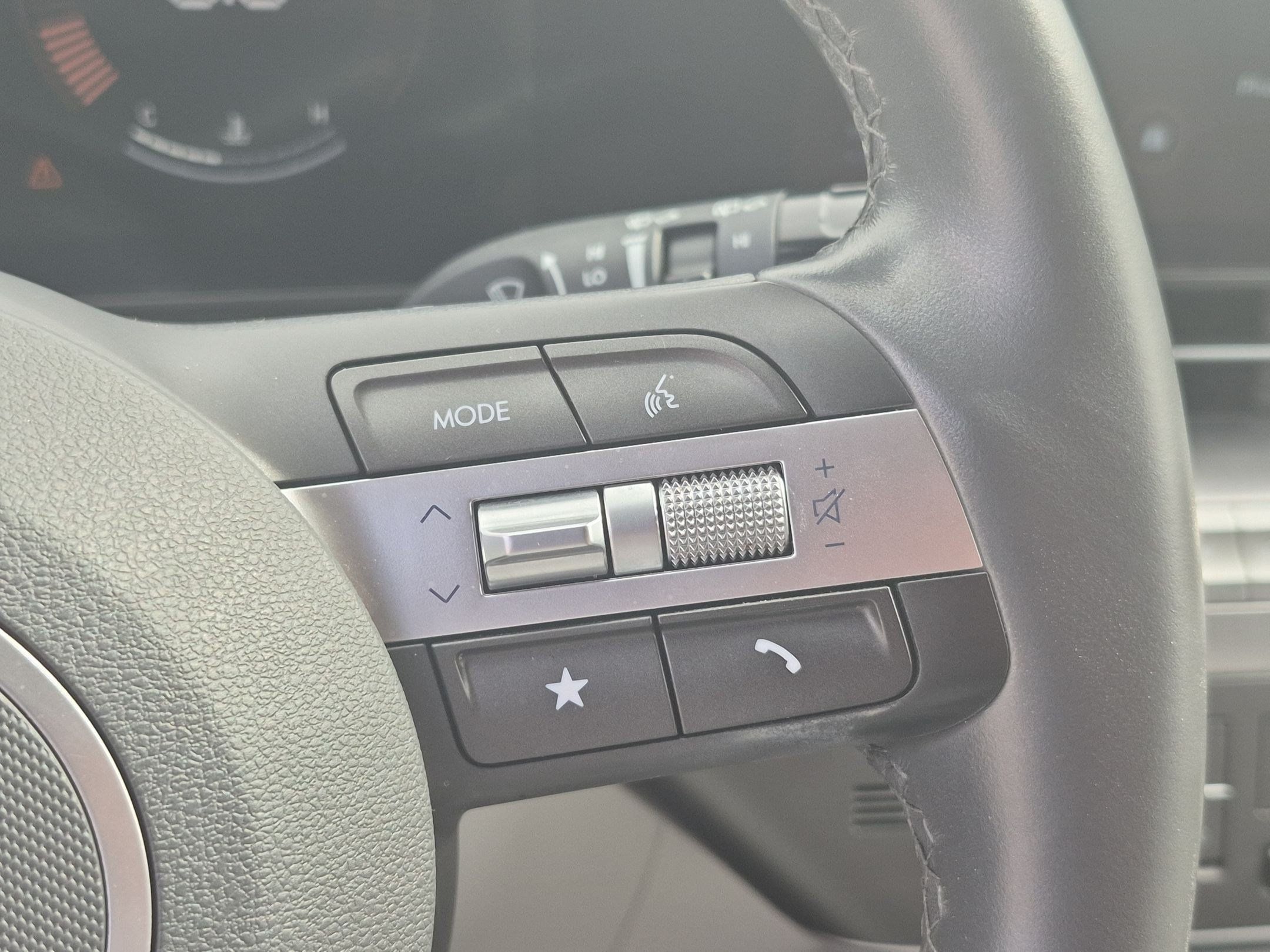 Certified 2024 Hyundai Kona SEL FWD image 20