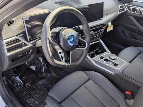 New 2026 BMW i4 eDrive40 w/ M Sport Package RWD image 3