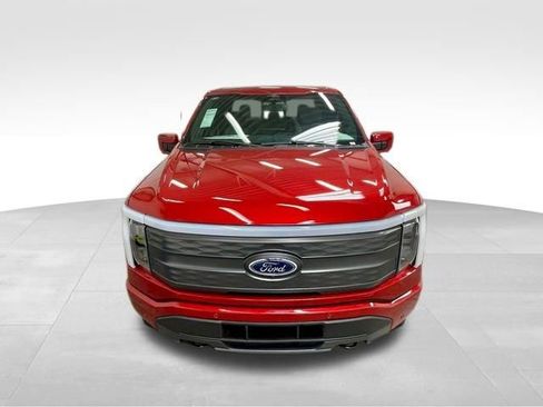 New 2023 Ford F150 Lightning Lariat w/ Equipment Group 511A High image 17