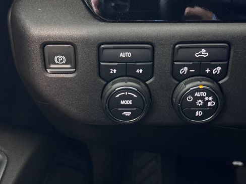 Certified 2023 Chevrolet Silverado 1500 RST AWD/4WD image 24