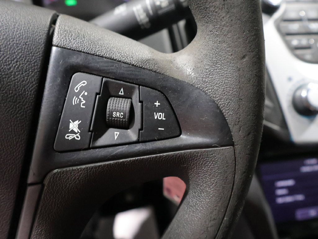 Used 2013 Chevrolet Equinox LS FWD image 30