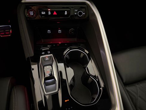 New 2026 Audi SQ5 Premium Plus AWD/4WD image 19