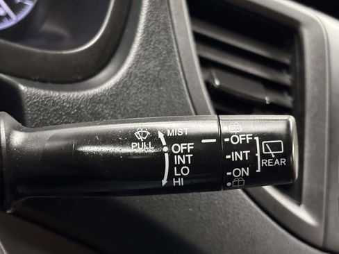Used 2014 Honda CR-V LX image 33