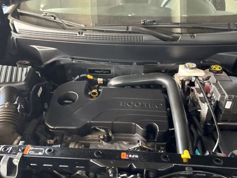 Used 2023 Chevrolet Equinox LT AWD/4WD image 12