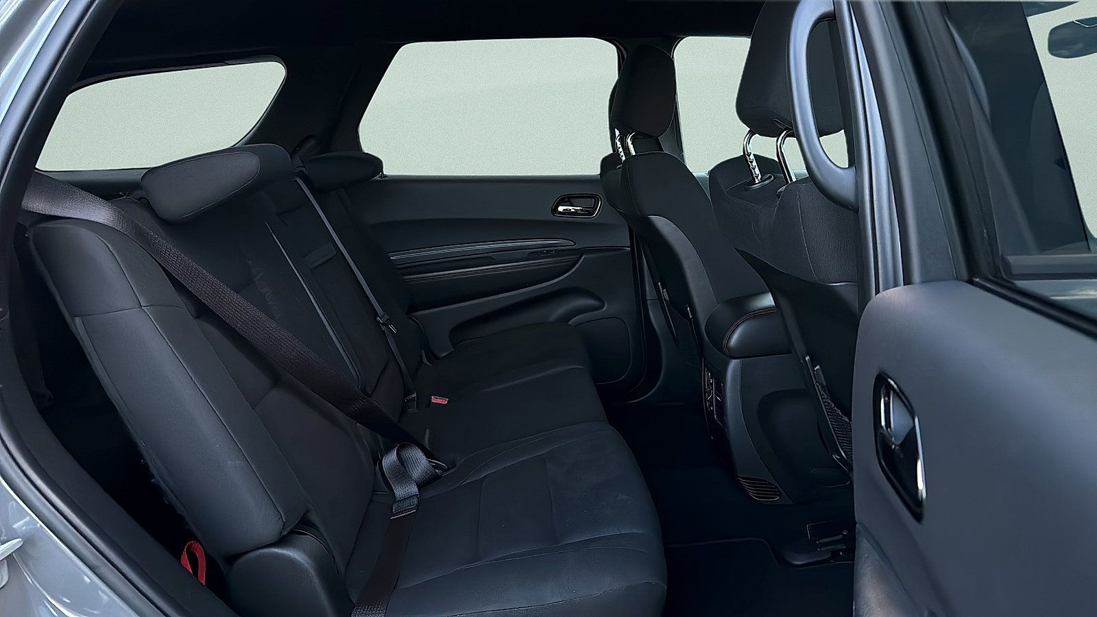 Used 2025 Dodge Durango GT AWD/4WD image 28
