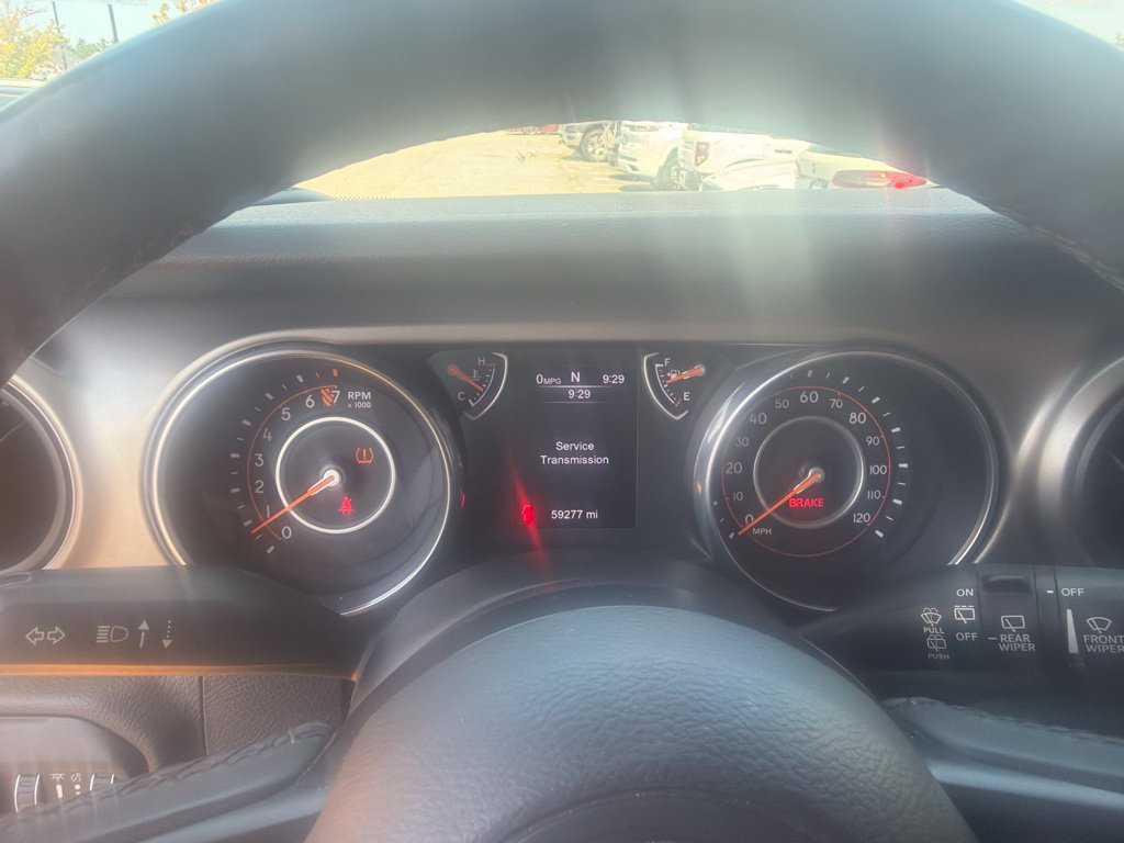 Used 2018 Jeep Wrangler Unlimited Sport S AWD/4WD image 4