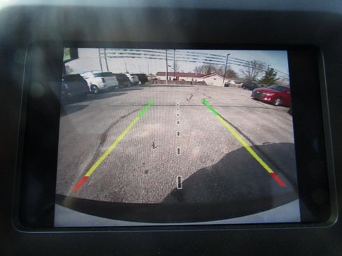 Used 2019 Jeep Cherokee Latitude Plus image 13