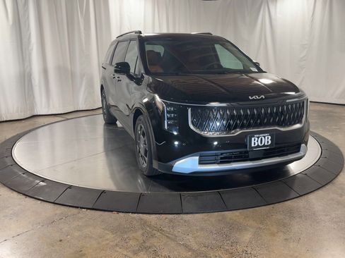 New 2026 Kia Carnival EX image 4