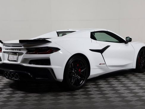 Used 2023 Chevrolet Corvette Z06 w/ Battery Protection Package image 4