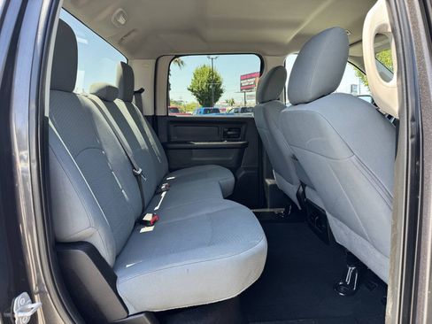 Used 2018 RAM 2500 Tradesman w/ Chrome Appearance Group AWD/4WD image 15