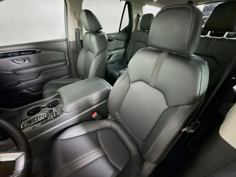 Certified 2025 Honda Pilot EX-L image 25