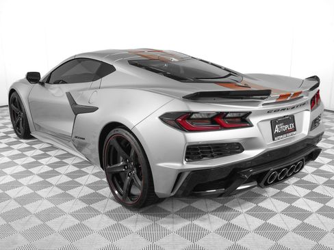 Used 2026 Chevrolet Corvette Z06 RWD image 6