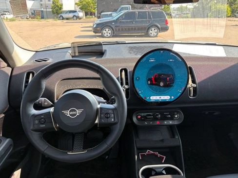 Used 2025 MINI Cooper Countryman SE AWD/4WD image 14