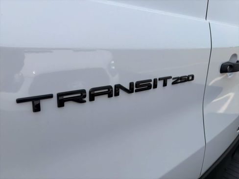 New 2026 Ford Transit 250 148 Medium Roof w/ Load Area Protection Package RWD image 8