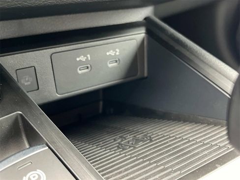 New 2026 Nissan Kicks SV image 26