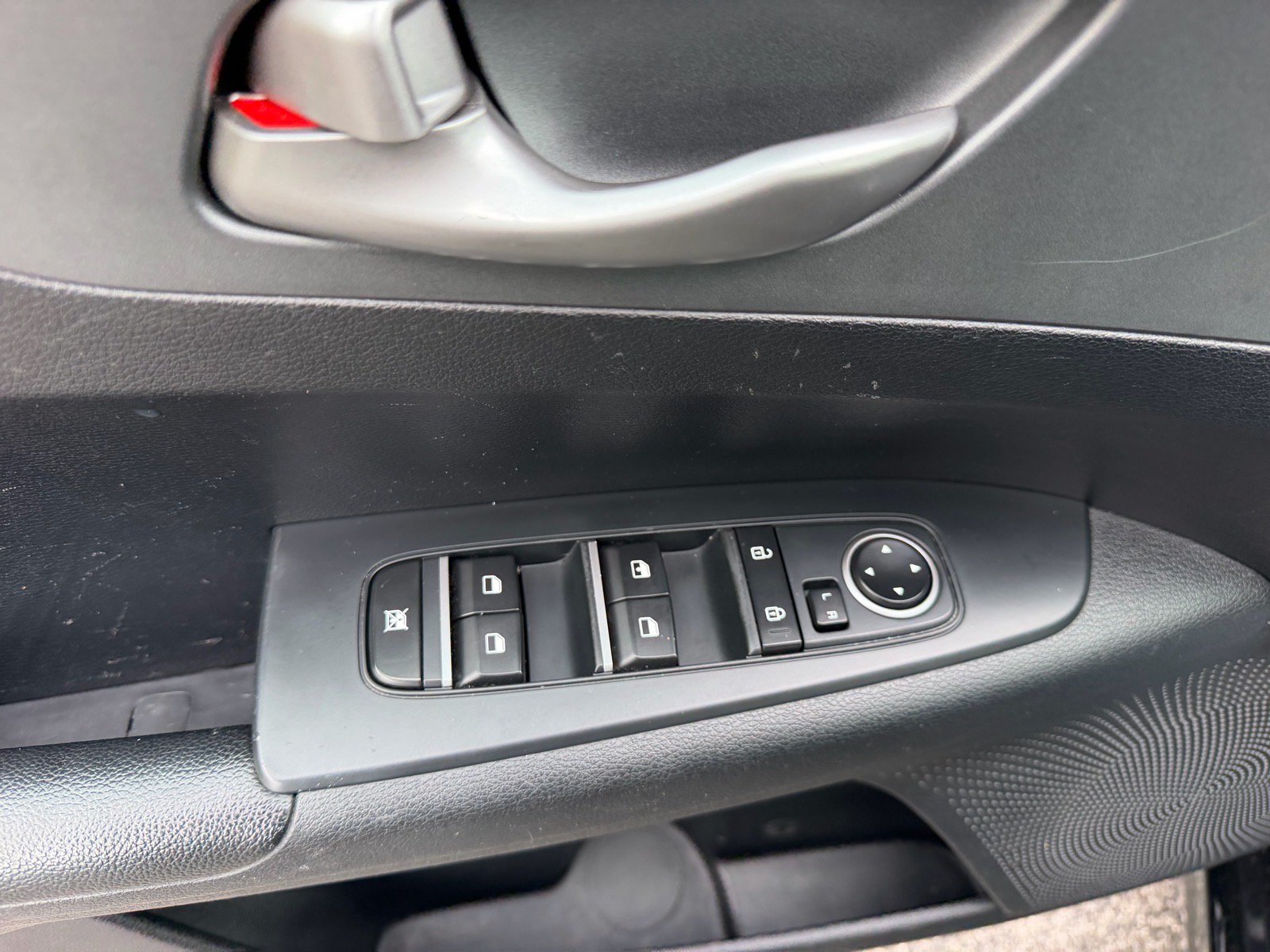 Used 2020 Kia Forte LXS FWD image 20