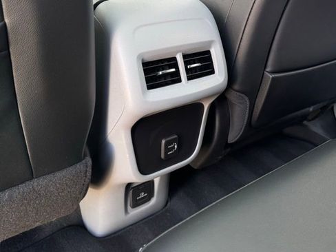 Used 2023 GMC Terrain SLT image 45