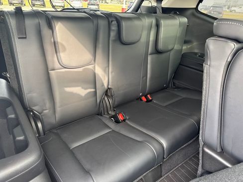 Used 2022 Subaru Ascent Limited w/ Technology Package image 16