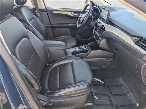Used 2020 Ford Escape SE Sport image 21