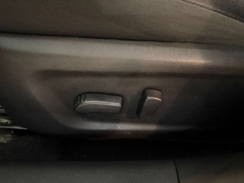 Used 2025 Nissan Altima 2.5 SV FWD image 18