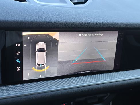 New 2026 Porsche Cayenne image 12