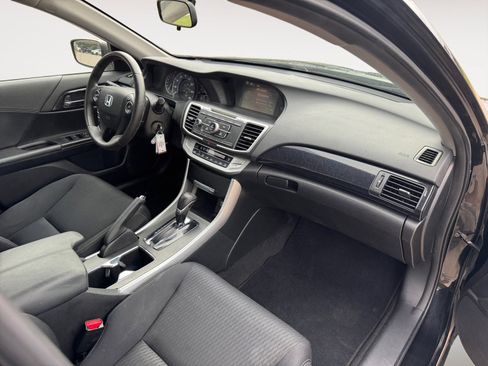 Used 2013 Honda Accord Sport image 15