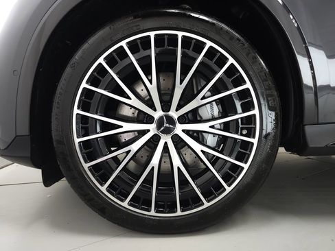 Used 2025 Mercedes-Benz GLC 43 AMG 4MATIC Coupe image 37