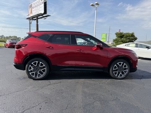 Used 2023 Chevrolet Blazer RS w/ Enhanced Convenience Package AWD/4WD image 9