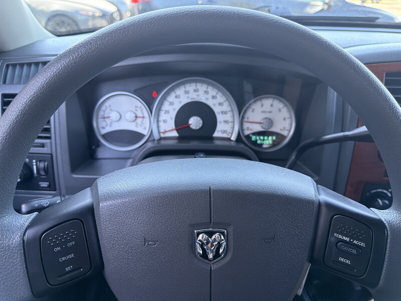 Used 2005 Dodge Dakota SLT RWD image 32