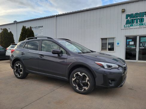 Used 2023 Subaru Crosstrek 2.5i Limited image 9