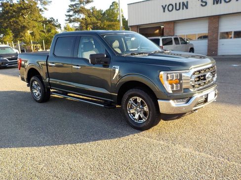 Used 2021 Ford F150 XLT w/ Equipment Group 302A High AWD/4WD image 9
