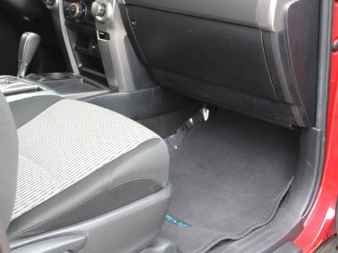 Used 2024 Toyota 4Runner SR5 image 38