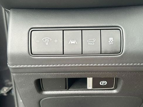 Certified 2023 Hyundai Santa Fe SEL Premium image 30