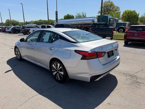 Used 2019 Nissan Altima 2.5 SL image 5