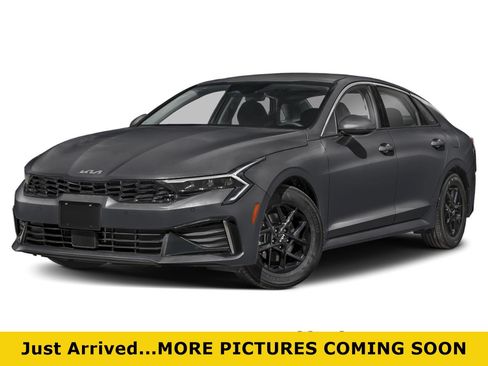 Used 2025 Kia K5 LXS FWD image 1