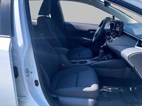 Used 2024 Toyota Corolla LE FWD image 9