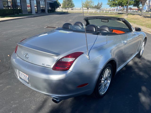 Used 2006 Lexus SC 430 Convertible RWD image 24