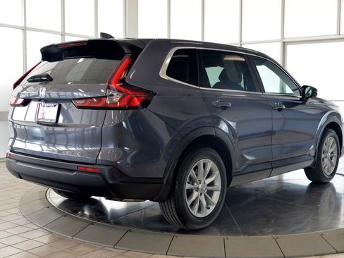 Used 2025 Honda CR-V EX image 9