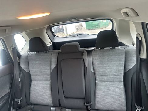 Used 2021 Nissan Rogue SV FWD image 19