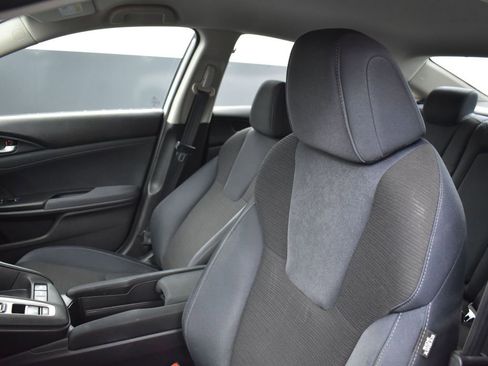 Used 2019 Honda Insight EX image 12