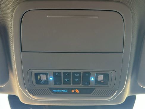 Used 2024 Ford Explorer Limited w/ Equipment Group 301A image 30