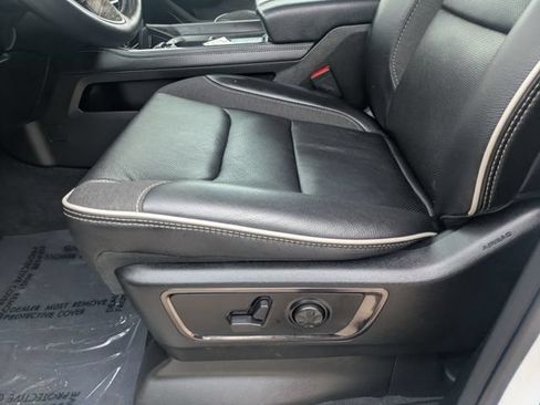 Used 2026 RAM 1500 Limited AWD/4WD image 19