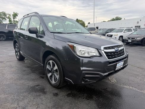 Used 2018 Subaru Forester 2.5i w/ Alloy Wheel Package AWD/4WD image 4