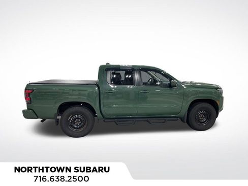 Used 2022 Nissan Frontier SV w/ SV Premium Package image 5