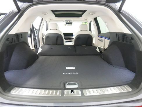 New 2026 Genesis GV70 2.5T Select AWD/4WD image 27