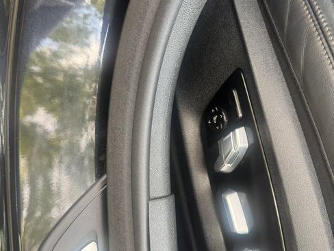 Used 2018 BMW 540i RWD image 29