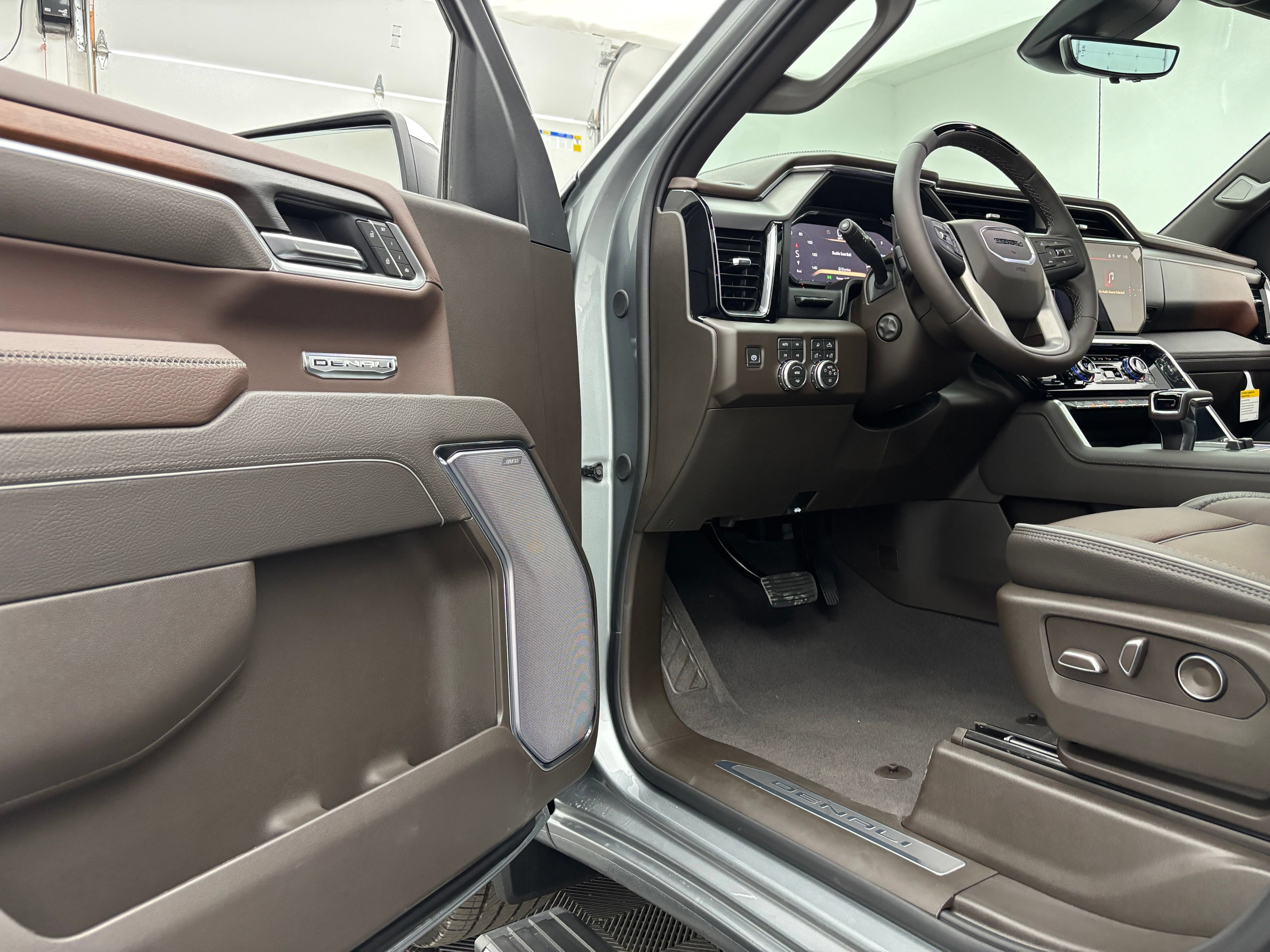 New 2026 GMC Sierra 1500 Denali AWD/4WD image 18